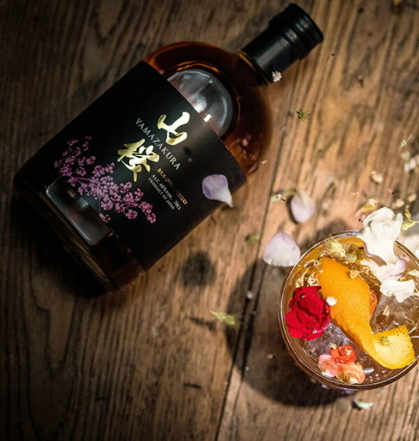 Yamazakura Blended Whisky verre