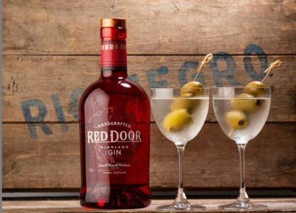 Red door gin Le club des connaisseurs